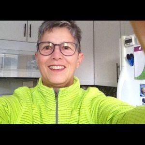 Meet your Posher, Suzanne